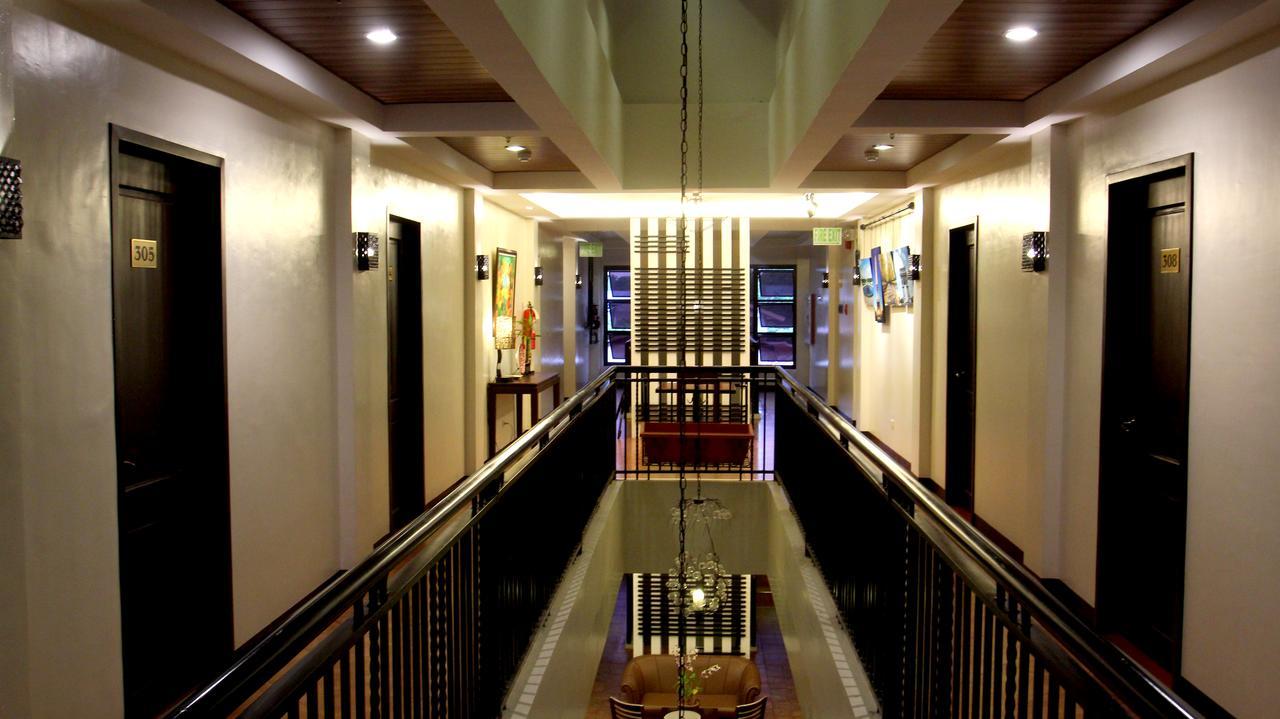 North Garden Suites Davao Exterior photo