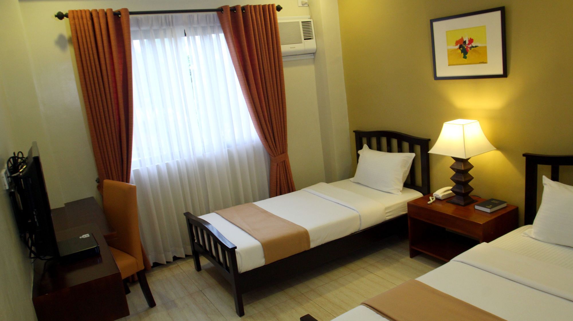 North Garden Suites Davao Exterior photo
